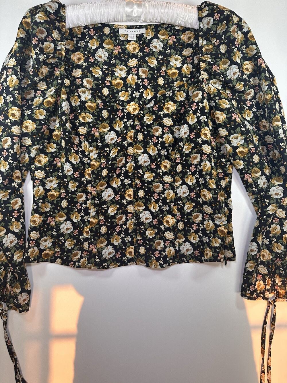 Topshop Floral Peplum Blouse Women’s US 8 Black Puff Sweetheart Zip Back